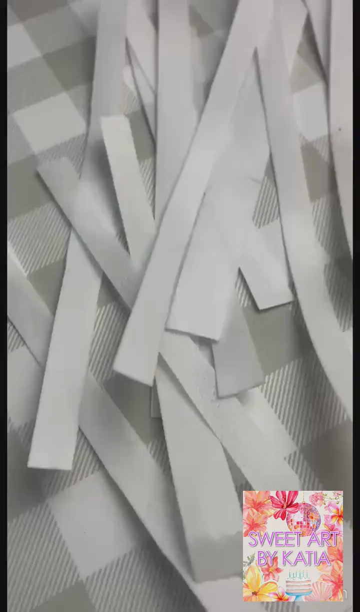 Precut Wafer Paper Strips – 60 Straight & Wavy Edible Ruffles