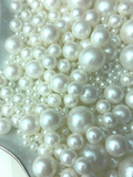 White edible sugar pearl mix for cakes, cupcakes and dessert decoration, image 3.